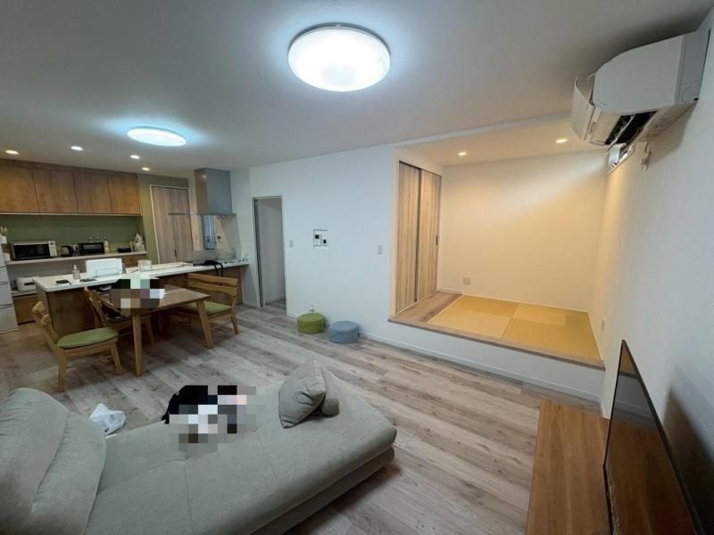 Modern 4LDK Detached House in Kaizuka, Osaka - 2022 Build - Thumbnail 3