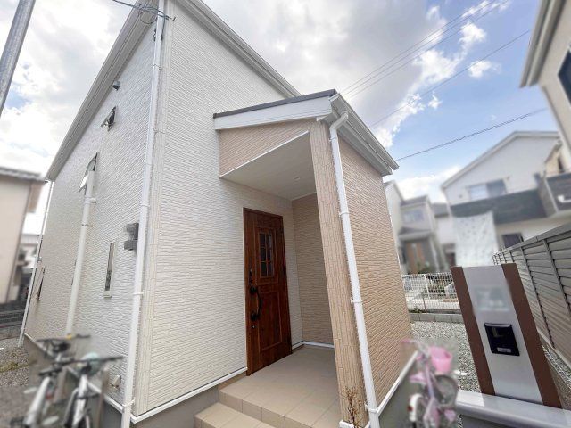 2022-Built 4SLDK House with Solar in Taishi, Hyogo - Image 1