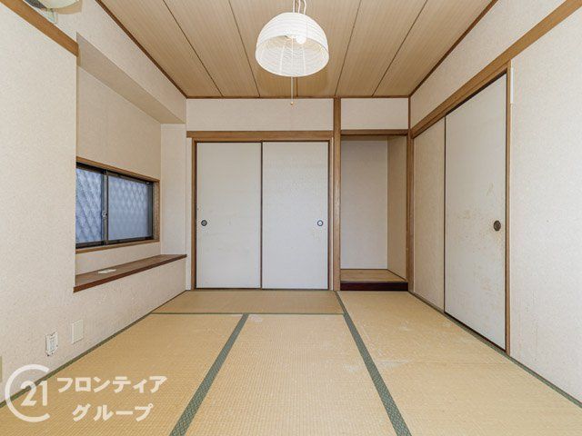 5LDK Light-Gauge Steel House in Kobe Nishi Ward - Thumbnail 4