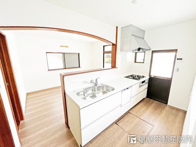 Renovated 3LDK House Near Matsuo Taisha Station, Kyoto - Thumbnail 3