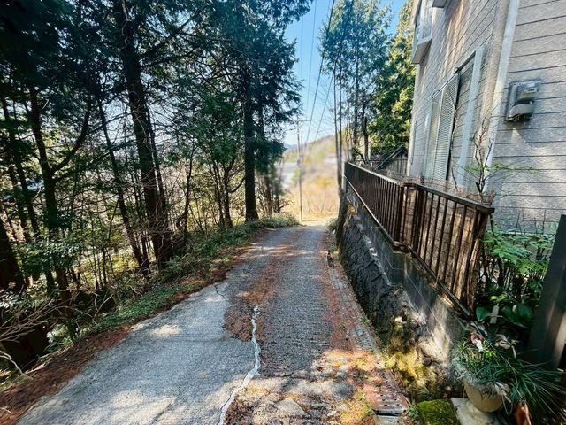 4LDK Detached House with Garden in Nara City - 2.5 Million Yen - Thumbnail 4