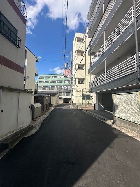 3LDK Terrace House for Sale near Kadoma-shi Station, Osaka - Thumbnail 3