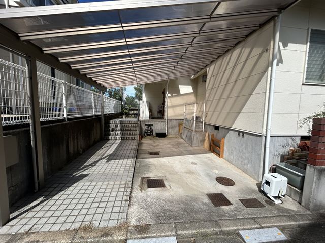 4LDK Wooden House for Sale in Kobe's Seishin Area - Thumbnail 2
