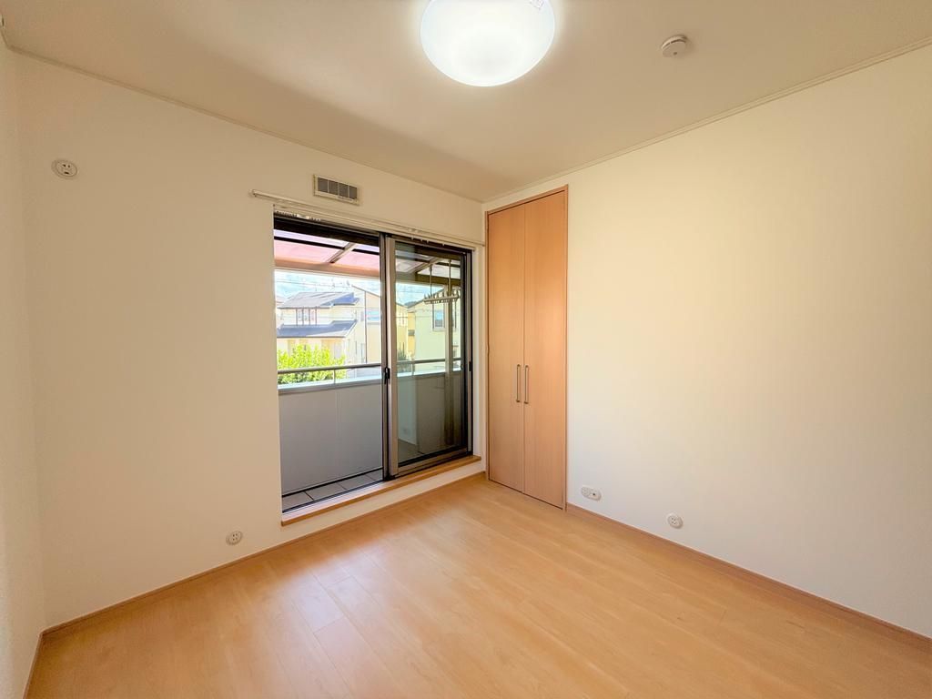Renovated 4LDK House in Ikoma, Nara - 106.86 sqm - Thumbnail 4