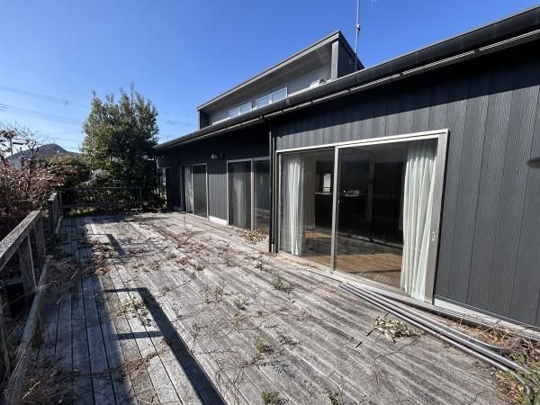 2LDK Single-Story House for Sale in Nishiwaki, Hyogo - 144 sqm - Thumbnail 3