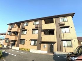 3LDK Apartment Near Hikarinomori Station, Kita Ward, Kumamoto - Thumbnail 2
