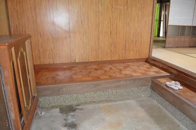 I-113/Shiso City — Interior, Omiya, Saitama