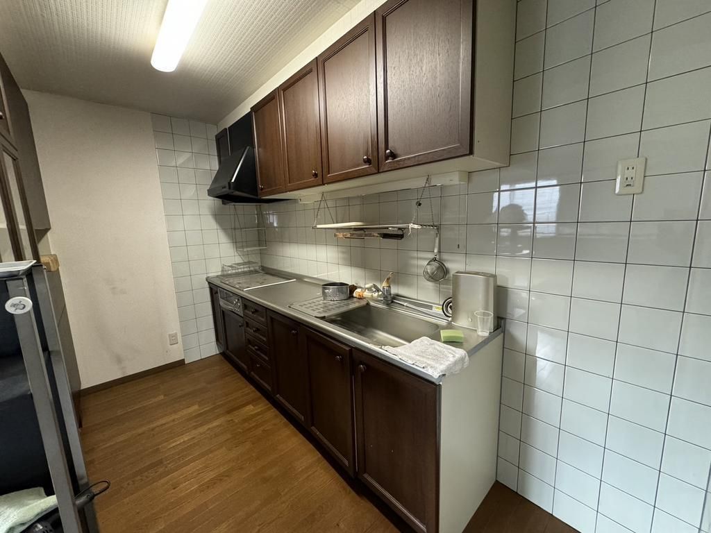 Shop with Residence for Sale in Takahama, Fukui | 3LDK Near Station - Thumbnail 2