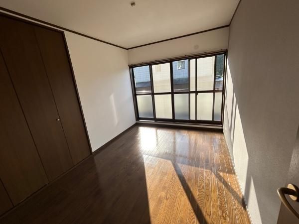 Renovated 4LDK House with Garden in Nose, Osaka - Thumbnail 4