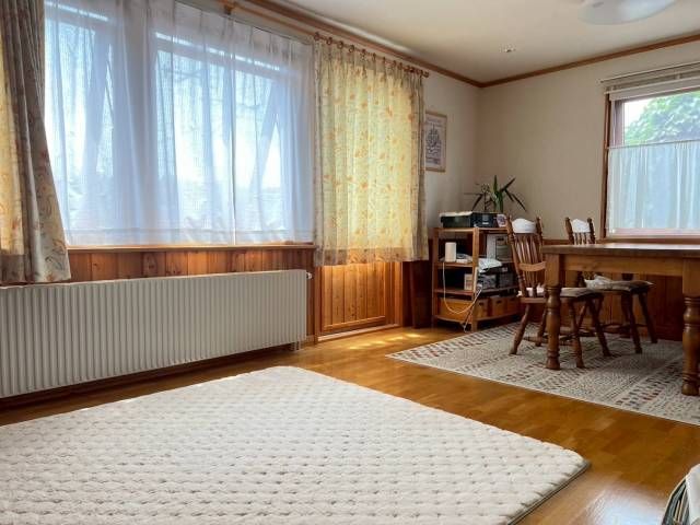 4LDK Swedish House with High Insulation Near Nishirubeshi Station, Kitami - Thumbnail 2