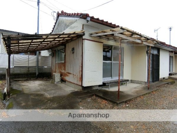 Rental 2K House in Mimatacho, Miyazaki Prefecture - Thumbnail 3