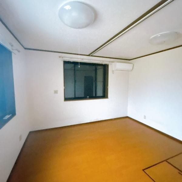 4LDK House for Sale in Uji, Kyoto - 110m² Near Kohata Station - Thumbnail 4