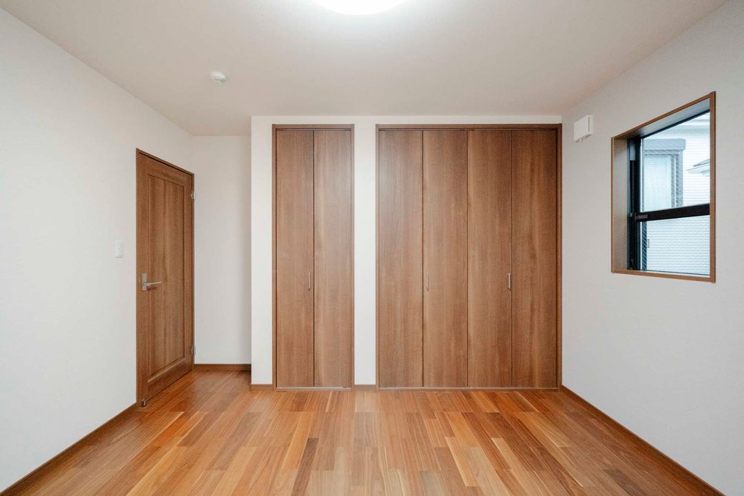 Modern 4LDK House in Hirakata, Osaka | 2021 Build - Thumbnail 3