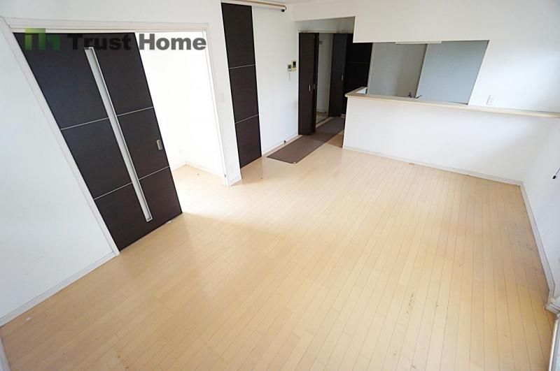 Renovated 3LDK Detached House for Sale in Minoh, Osaka - Thumbnail 3