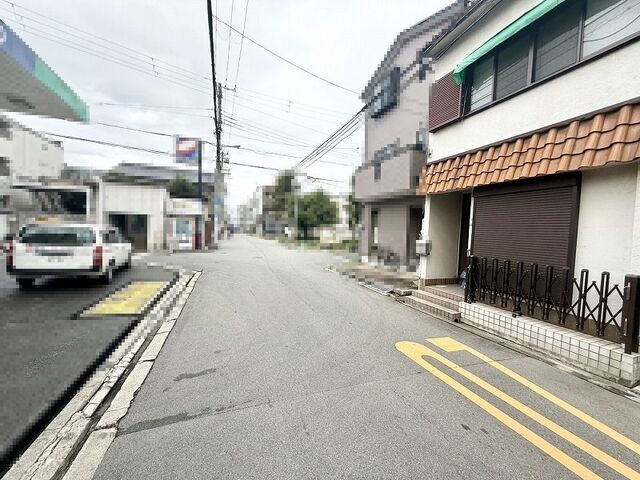 3LDK Wooden House for Sale in Yodogawa-ku, Osaka - Thumbnail 3