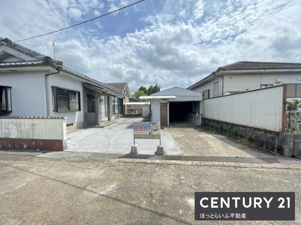 4LDK Single-Story House for Sale in Otsubō-chō, Miyakonojō - Thumbnail 3