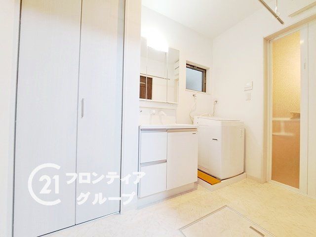 3LDK Detached House for Sale Near Takayasu Station, Yao, Osaka - Thumbnail 3