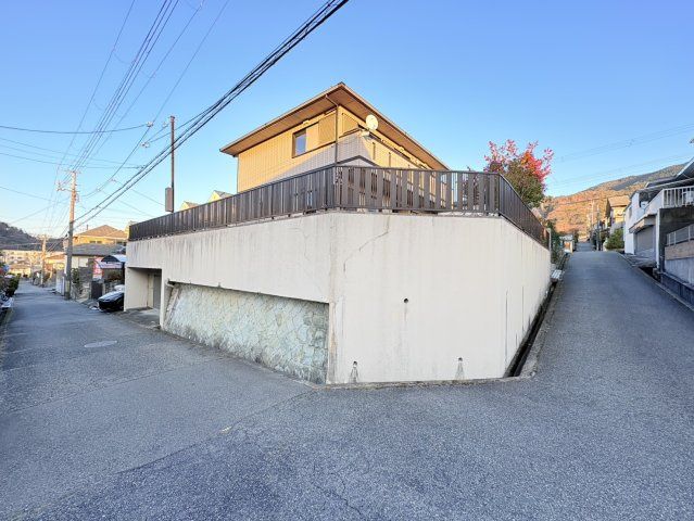 4SLDK Detached House for Sale near Karakodai Station, Kobe - Thumbnail 3