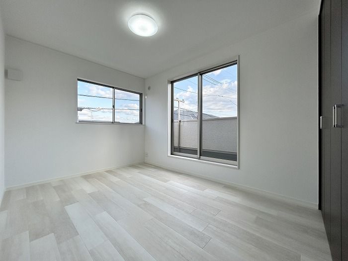 4LDK 95.58sqm Renovated House in Ikaruga, Nara - Thumbnail 2