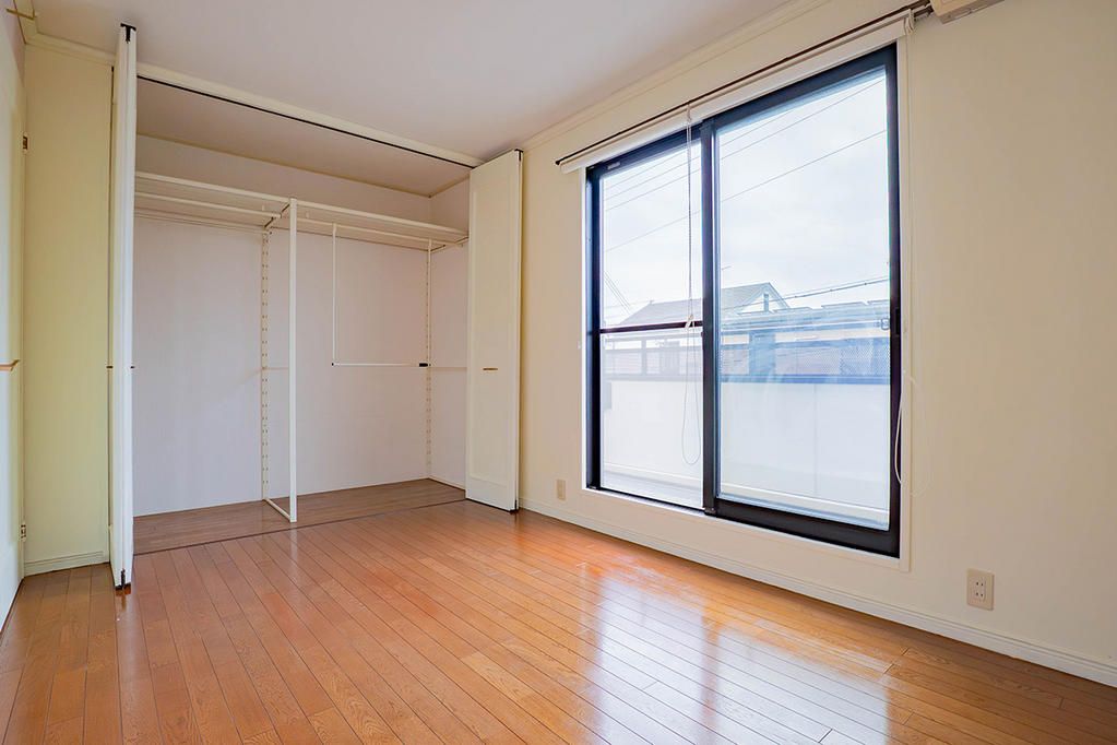 Used Detached House 4LDK 113.01sqm in Wakayama City - Thumbnail 2