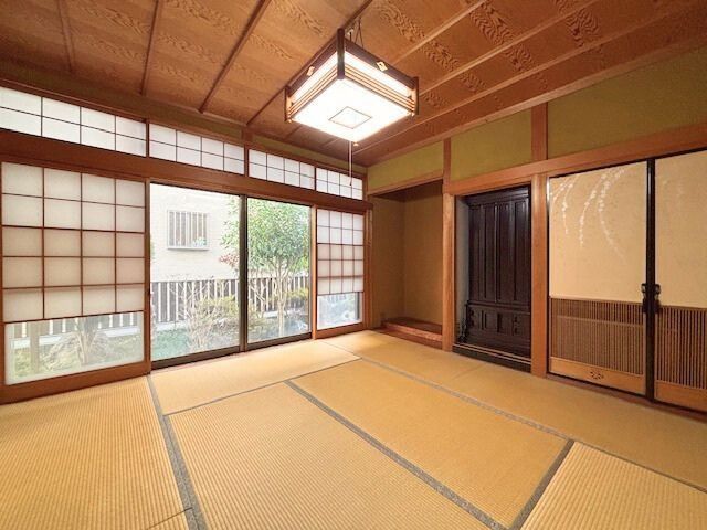 5SDK House for Sale in Yokkaichi with Garage - Thumbnail 2