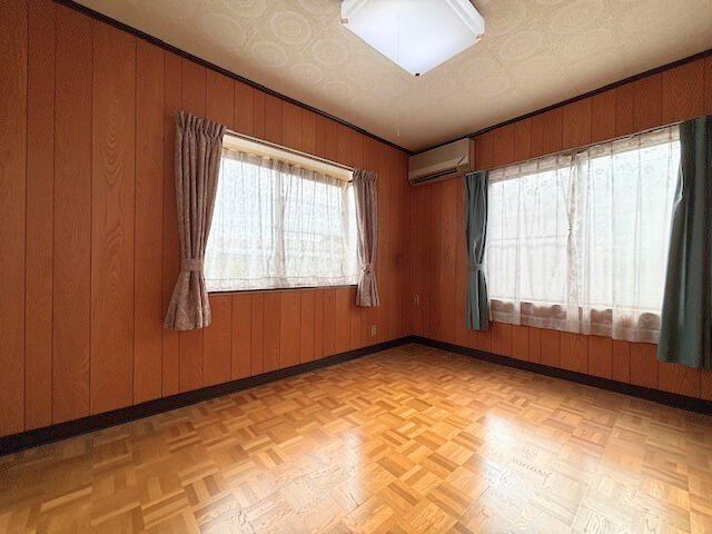 5SDK House for Sale in Yokkaichi with Garage - Thumbnail 4