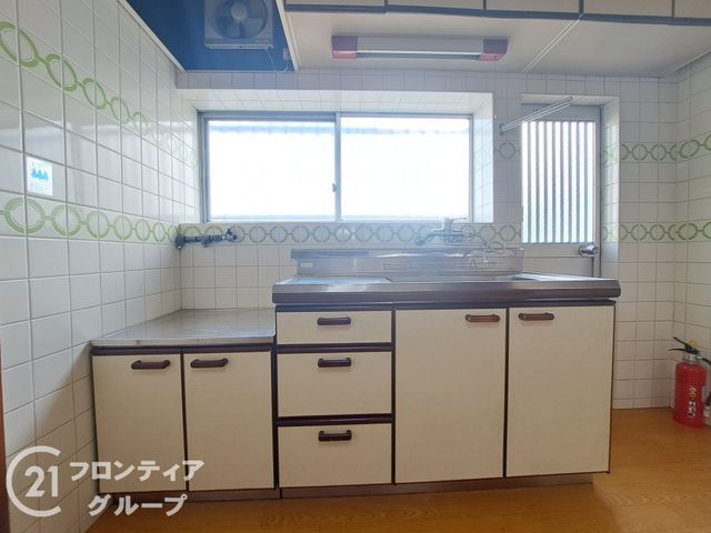 5DK House for Sale in Higashi-Osaka, Osaka - Near Yato Station - Thumbnail 4