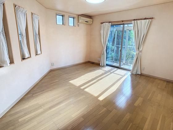 4LDK Family House for Sale Near Tomigashi School, Kanazawa - Thumbnail 2