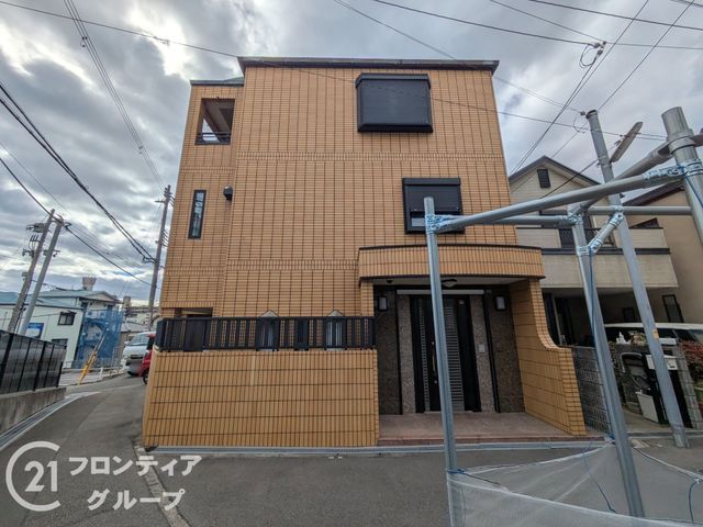 7LDK Steel-Framed House for Sale in Kobe Nagata Ward - Thumbnail 2