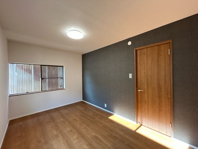 Renovated 5LDK House in Tsubata, Ishikawa - 133 sqm - Thumbnail 4