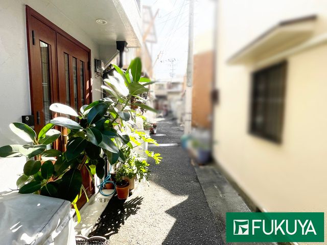 Renovated 3DK Townhouse for Sale in Ikuno-ku, Osaka - Thumbnail 3