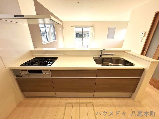Modern 3LDK Detached House in Kashiwara, Osaka | 2021 Build - Thumbnail 3