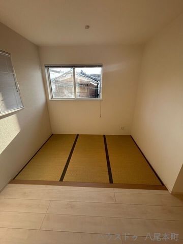 Modern 3LDK Detached House in Kashiwara, Osaka | 2021 Build - Thumbnail 4