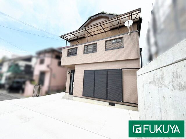 4SLDK Detached House for Sale in Katano City, Osaka - Thumbnail 2