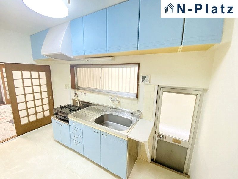 Renovated 5K House for Sale in Kobe's Nagata Ward - Thumbnail 3