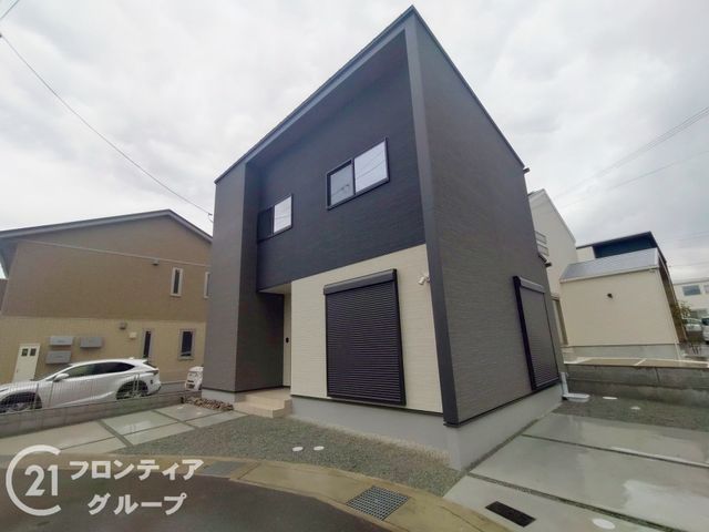 New 3LDK House for Sale in Himeji, Hyogo - Thumbnail 2