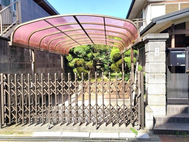 5DK Detached House for Sale in Kumatori, Osaka - 8 min to Station - Thumbnail 2