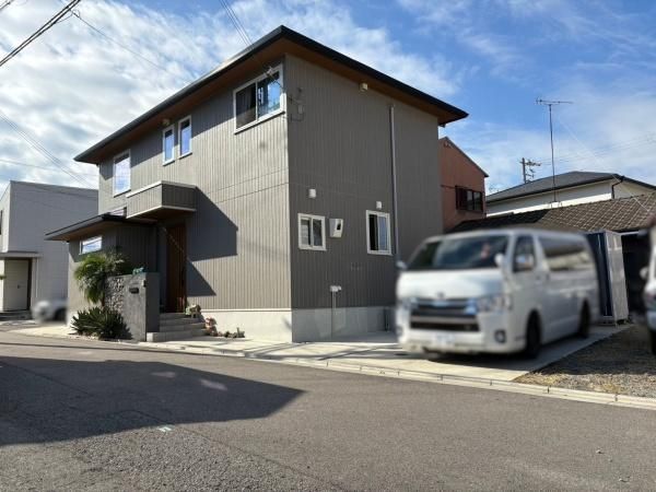 Used Detached House 3LDK in Wakayama City, Wakayama - Thumbnail 3
