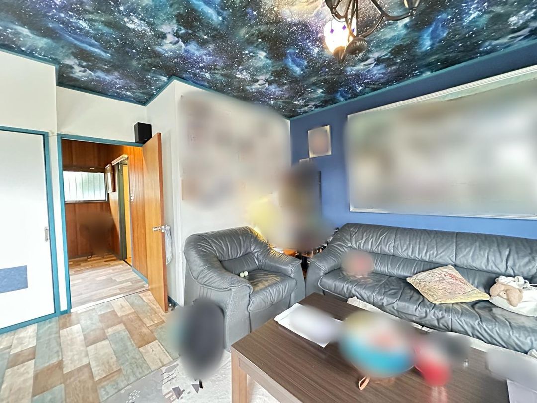 5DK Detached House for Sale in Misaki Town, Osaka with Sea Views - Thumbnail 4