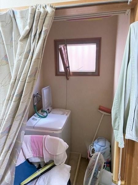 Vacant 5DK House for Sale in Kainan, Wakayama - Thumbnail 2