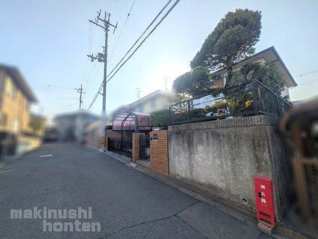 4LDK Detached House for Sale in Taishi Town, Osaka - Thumbnail 2