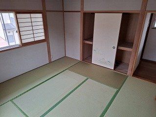 5LDK Detached House for Sale in Hirokawacho, Nara - Thumbnail 3