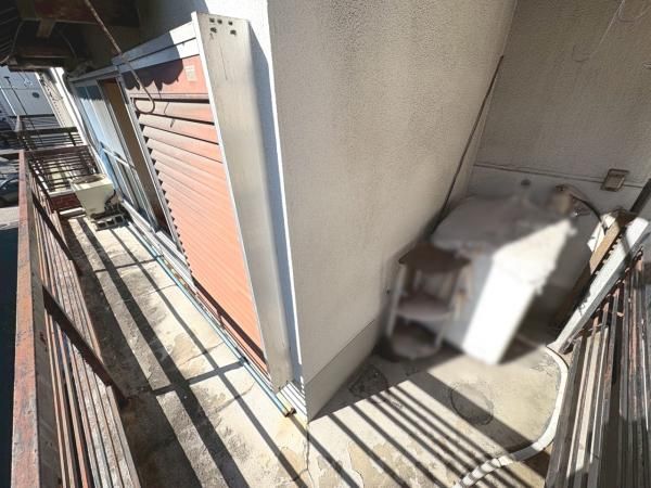 4DK Detached House for Sale in Daito City, Osaka - Thumbnail 2