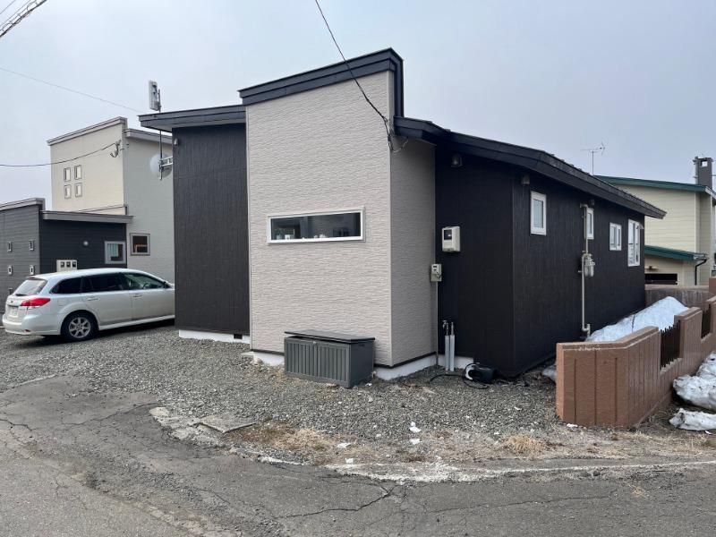 Renovated 3LDK House for Sale in Kushiro, Hokkaido - Thumbnail 2