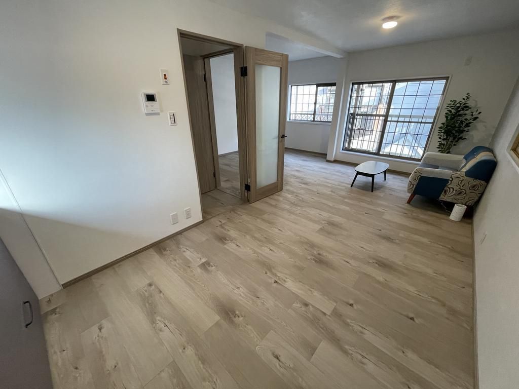 Renovated 4SLDK House in Moriguchi, Osaka - 106 sqm - Thumbnail 2