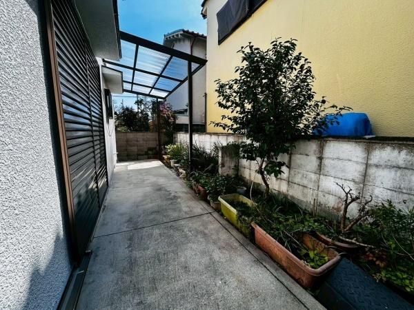 Renovated 4LDK House for Sale in Fujiidera, Osaka - Thumbnail 3