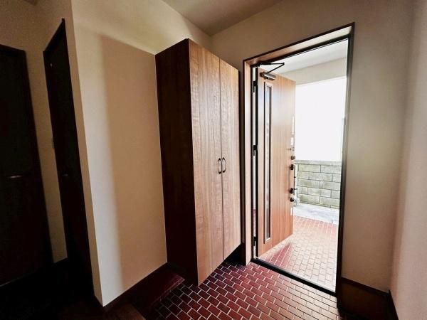 Renovated 4LDK House for Sale in Fujiidera, Osaka - Thumbnail 4