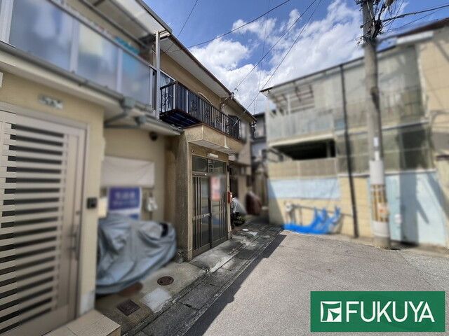 Used Terraced House 5K in Ukyo-ku, Kyoto for 9.8 Million Yen - Thumbnail 3