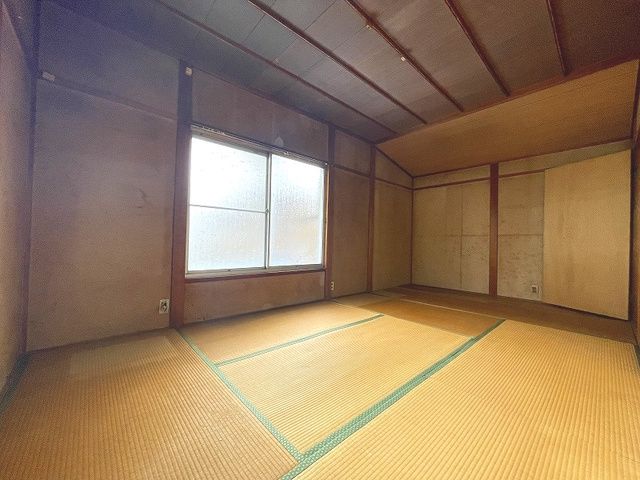4DK Detached House for Sale in Jōyō, Kyoto - 8 Min Walk to Station - Thumbnail 3