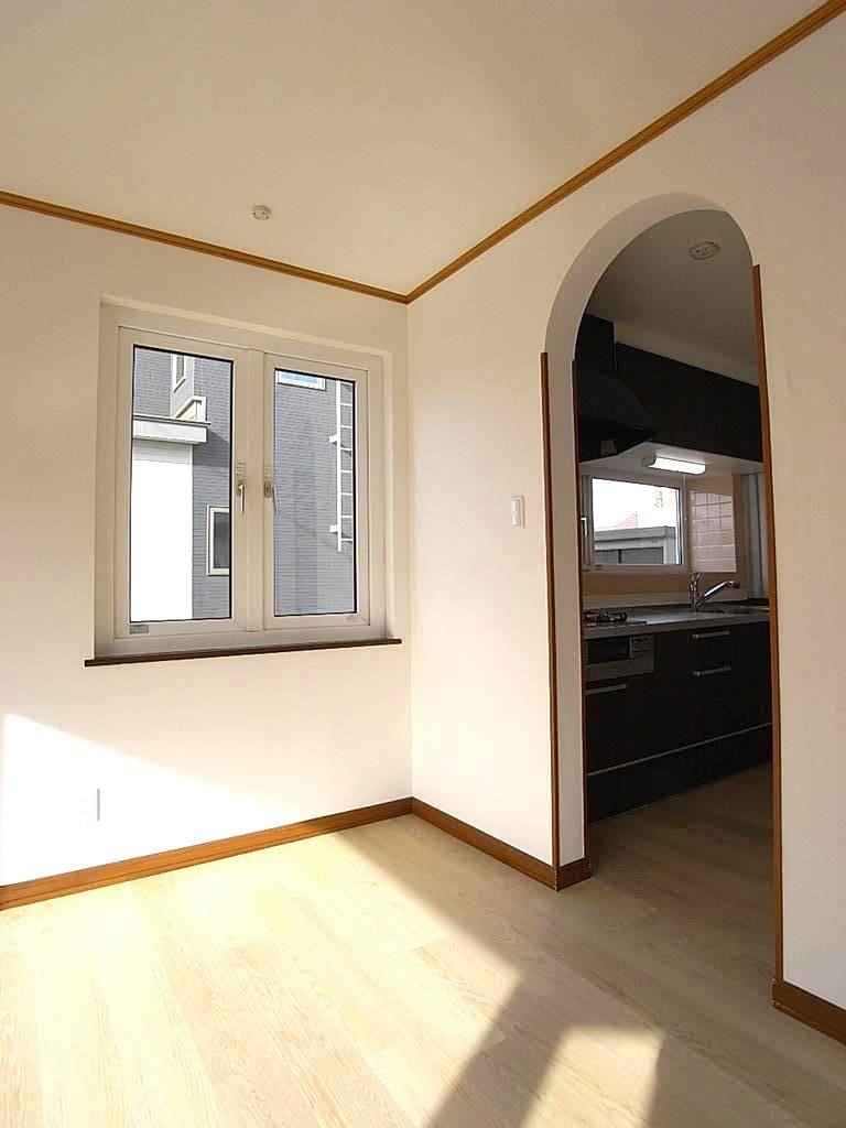 Renovated 3SLDK House for Sale in Kushiro, Hokkaido - Thumbnail 4